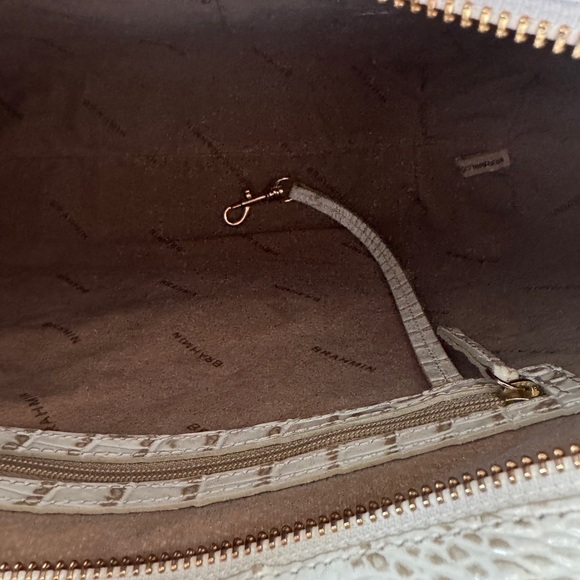 Brahmin Sugar Whiteish Johanna Handbag Hobo Style NWT - Picture 12 of 12